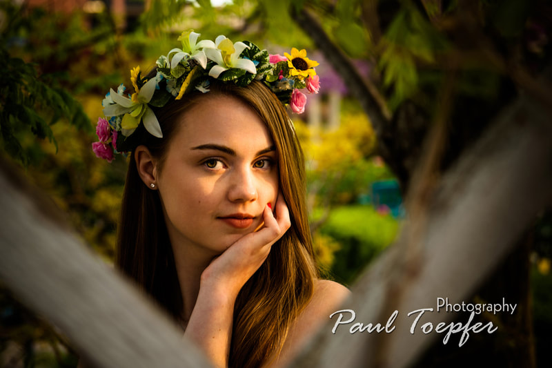 High School Senior portrait photography by Professional Photographer Paul Toepfer with Paul Toepfer Photography.